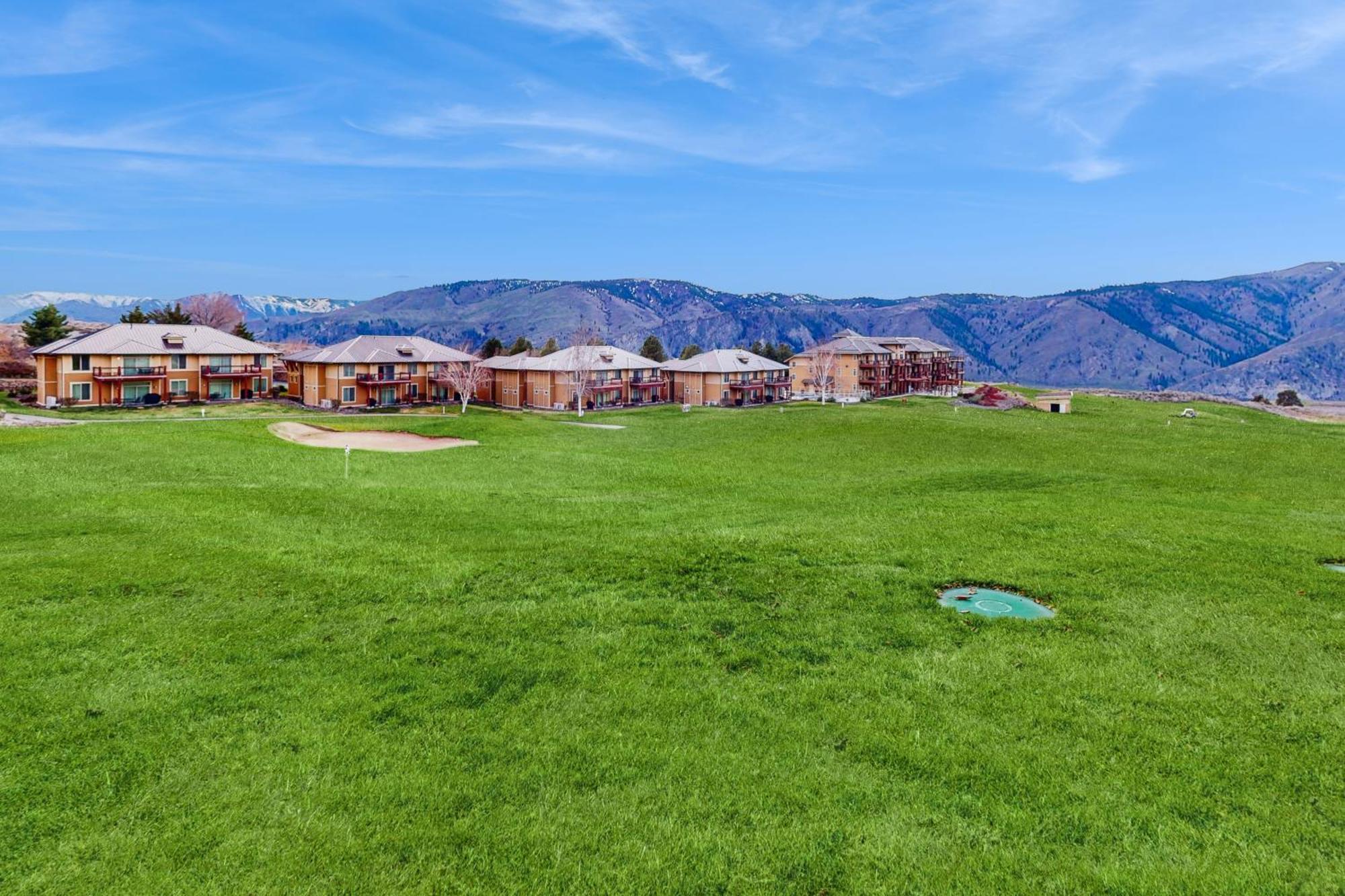Columbia Crest Villa Orondo Exterior photo